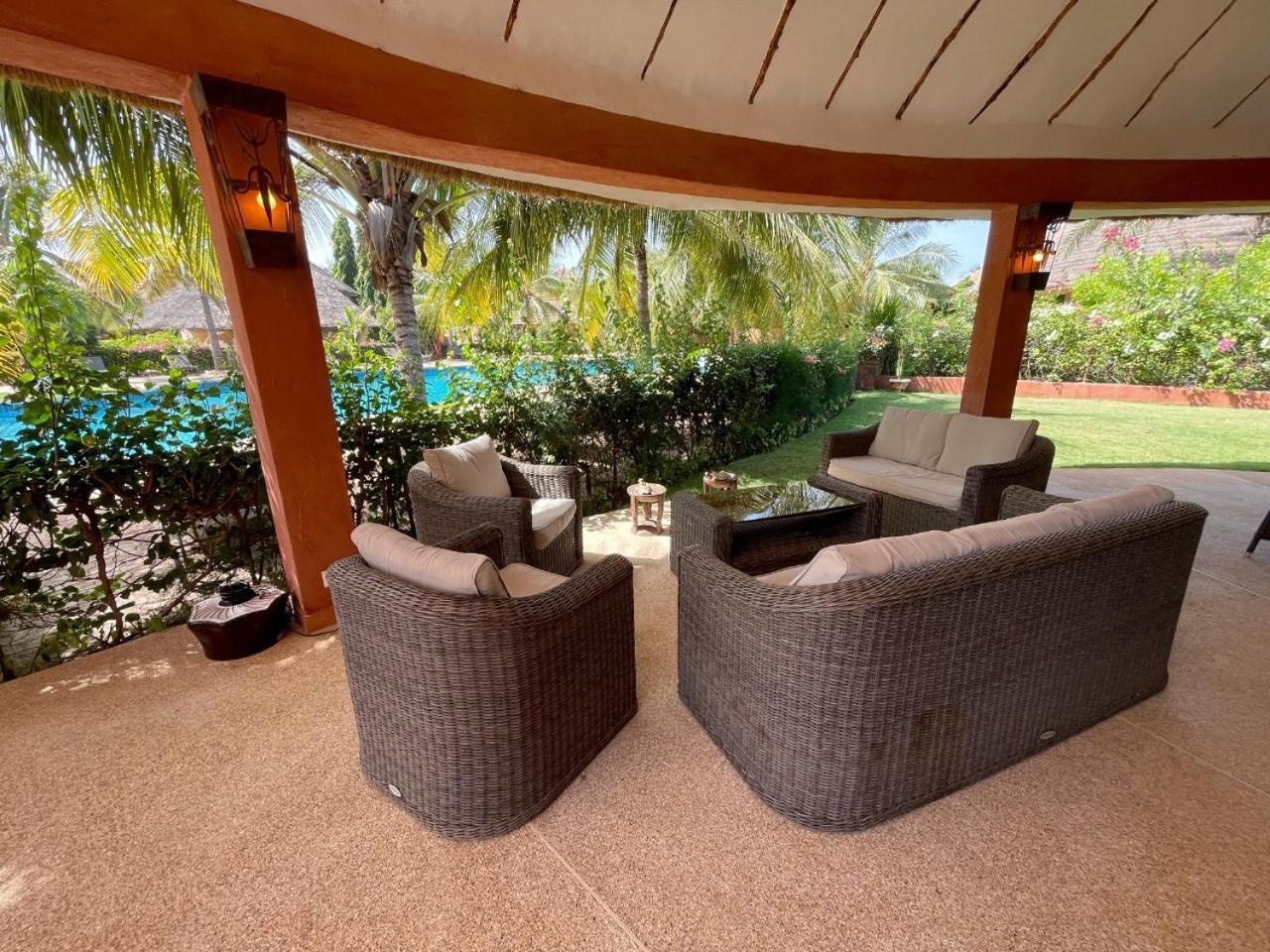 Agence Adjana Resort - Residence Du Port 3 Sali Tapé エクステリア 写真