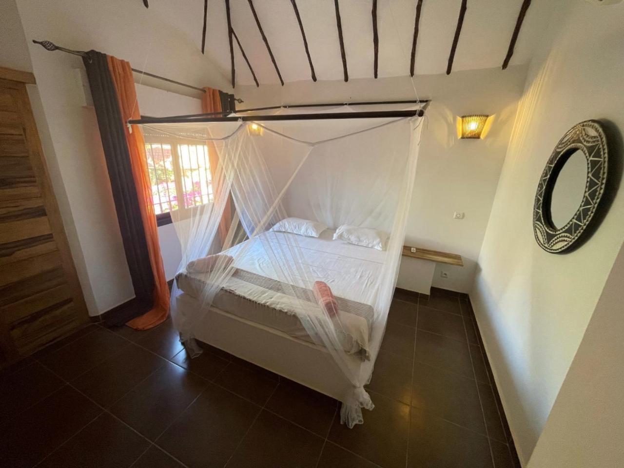 Agence Adjana Resort - Residence Du Port 3 Sali Tapé エクステリア 写真